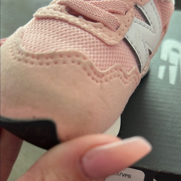 New Balance Kids' Pink Sneakers - Picture 4 of 6